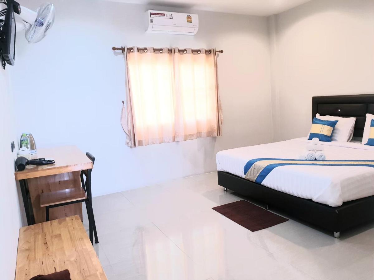 Chadaporn Mae Chaem Hotel Экстерьер фото